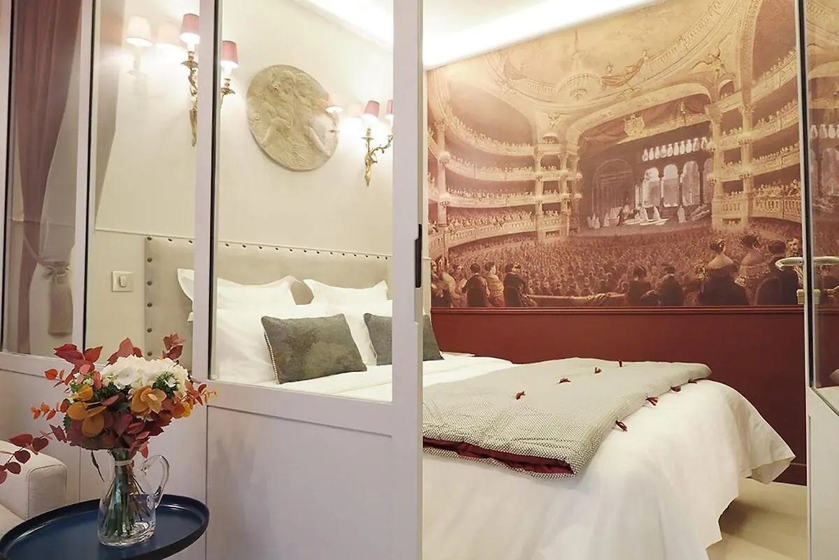 Palais Royal Apartment Paris
